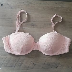 Pink lace Victoria's secret push up bra with removable straps